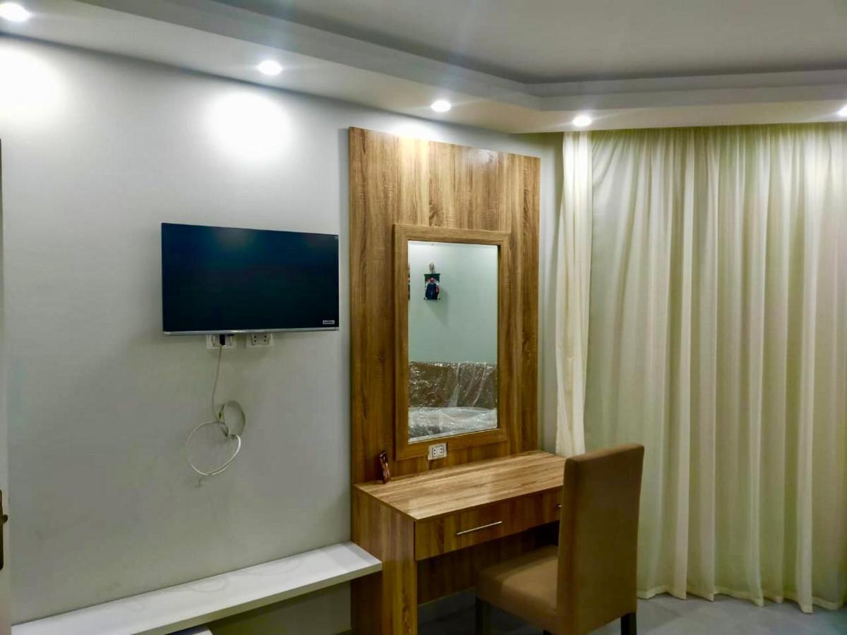 ساحرة Apartament